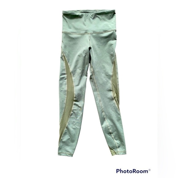 SALE Old Navy Green Elevate Leggings Size XS 🌸 - Picture 1 of 9
